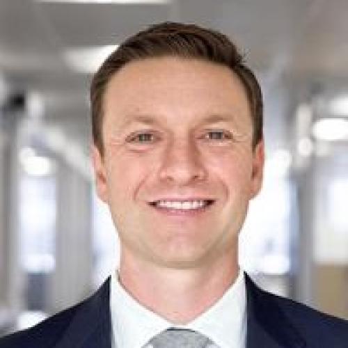 Dr. Quinlan headshot